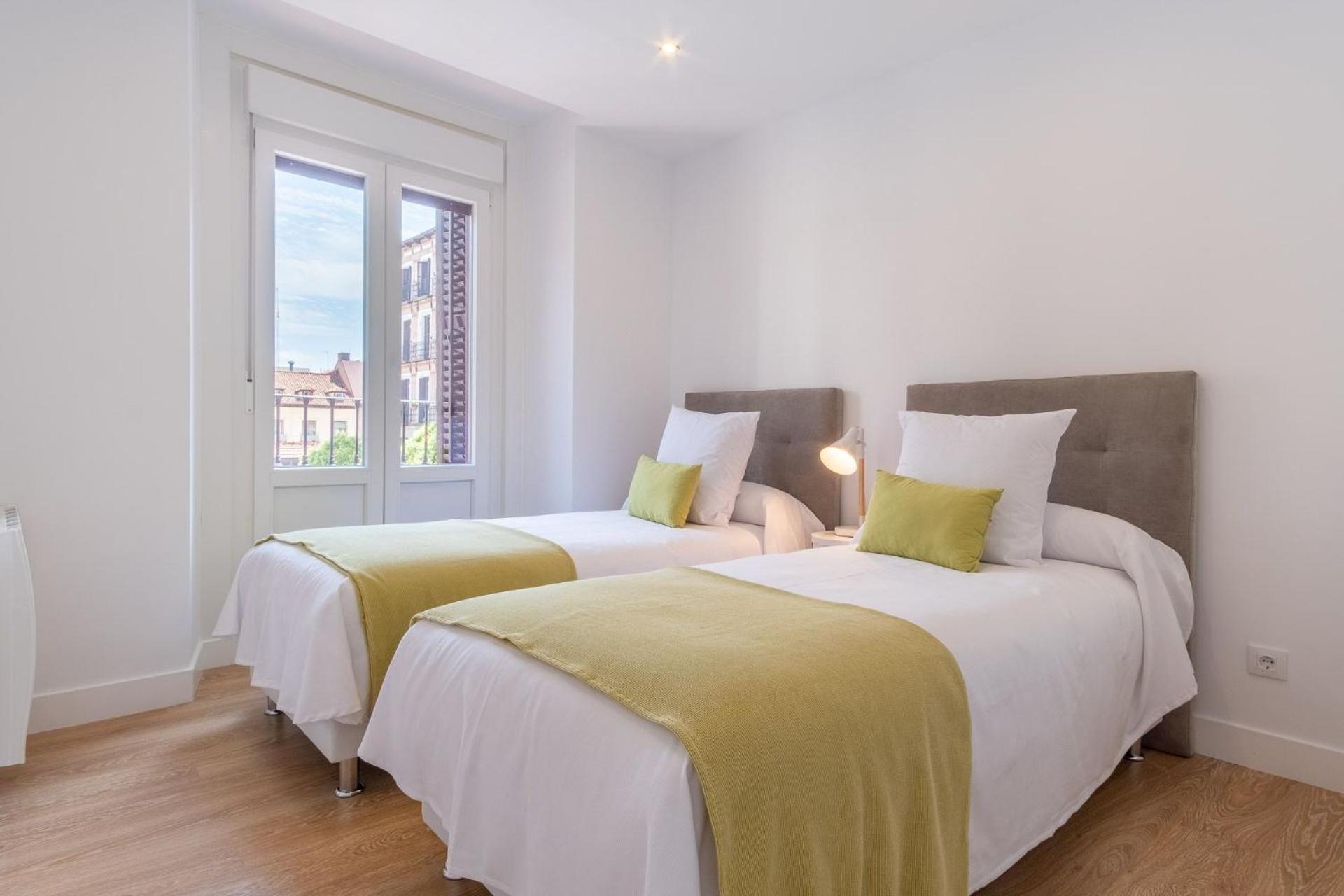 Charming Apartment For 4 Steps Away From Mercado De San Miguel , Calle Mayor IV Madrid Exterior foto